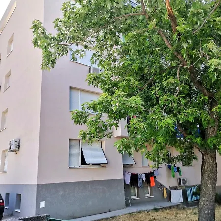 Getaway - Ileora * Split