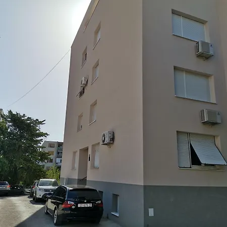 Apartment Getaway - Ileora