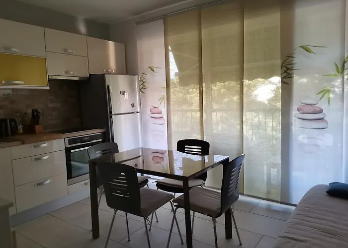 Apartment Getaway - Ileora *