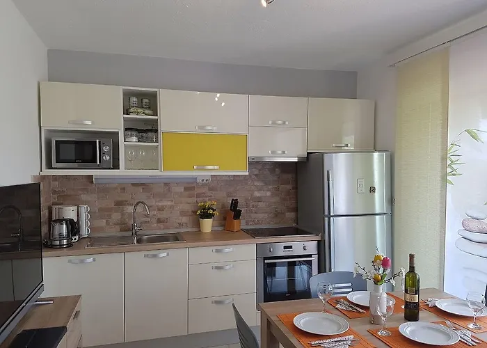 Apartment Getaway - Ileora *