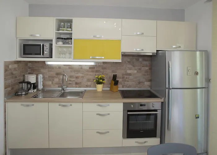 Getaway - Ileora Apartment Split