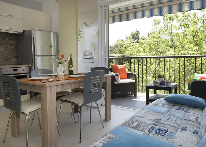 Apartment Getaway - Ileora Split