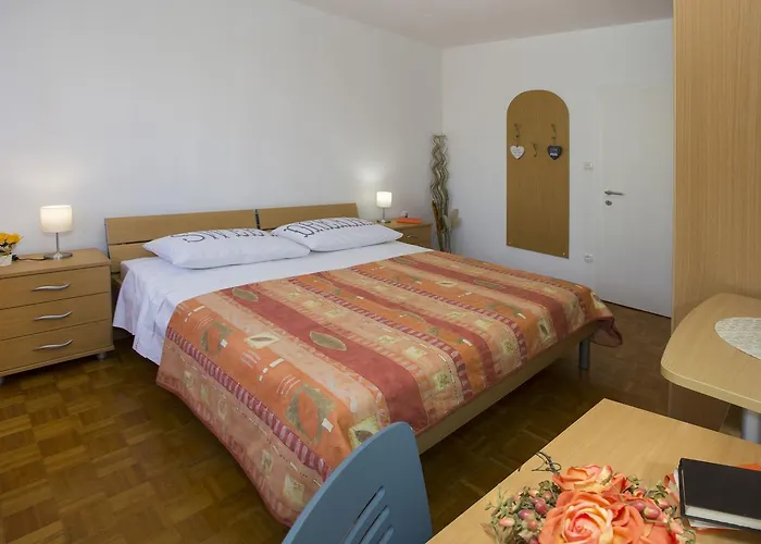 Getaway - Ileora * Split