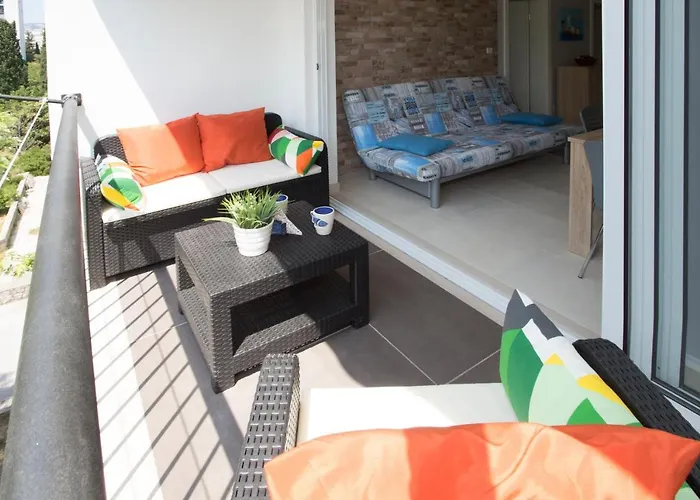 Getaway - Ileora * Split